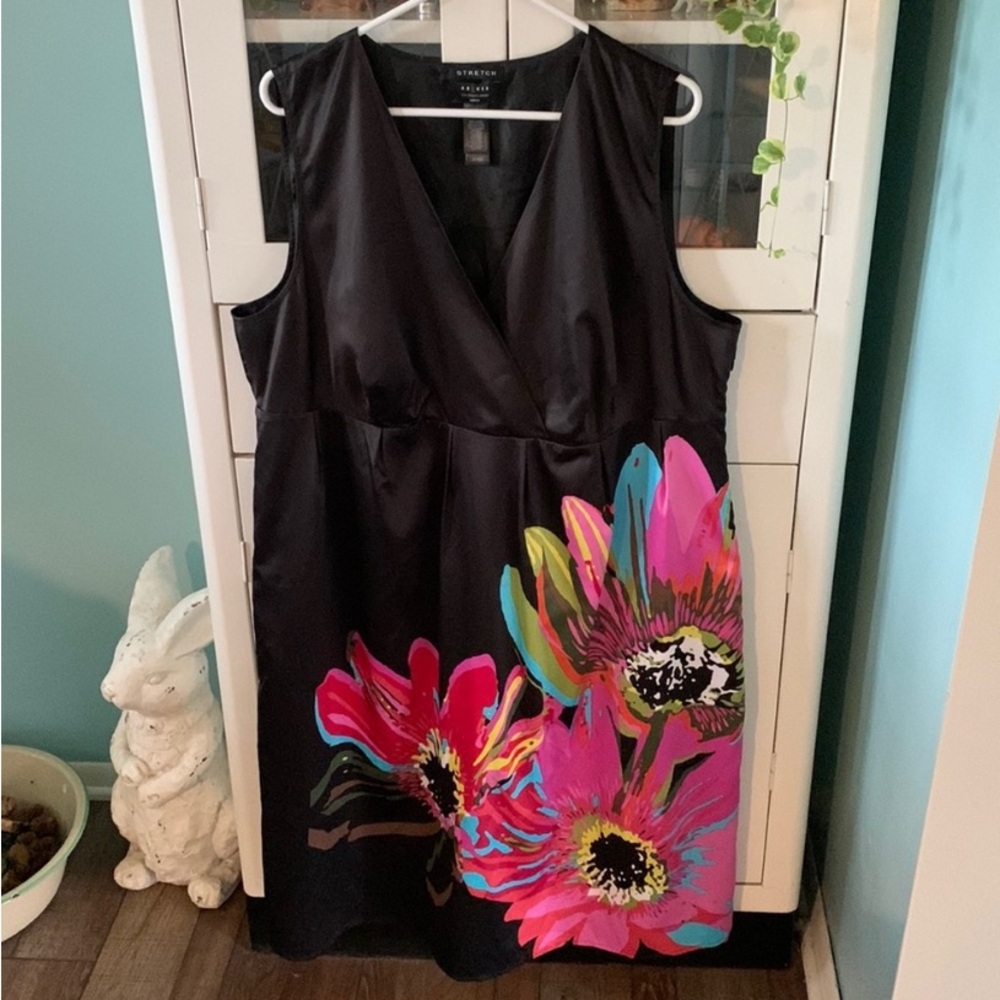 Axcess sz 20W Floral Black Dress euc